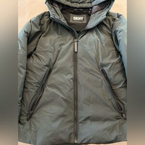 Men's DKNY Puffer Winter Jacket - Size Large